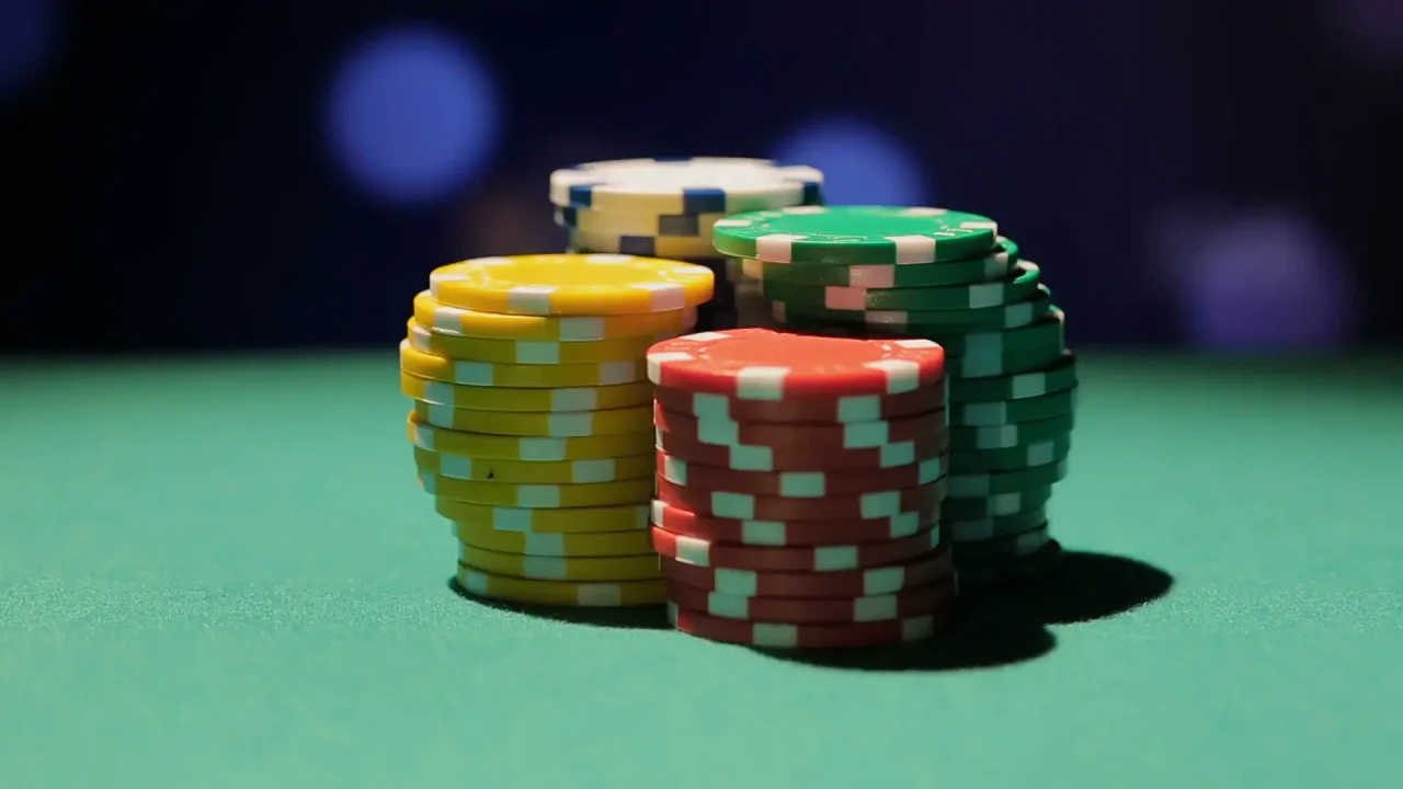Dive into online casinos and conquer football betting markets
